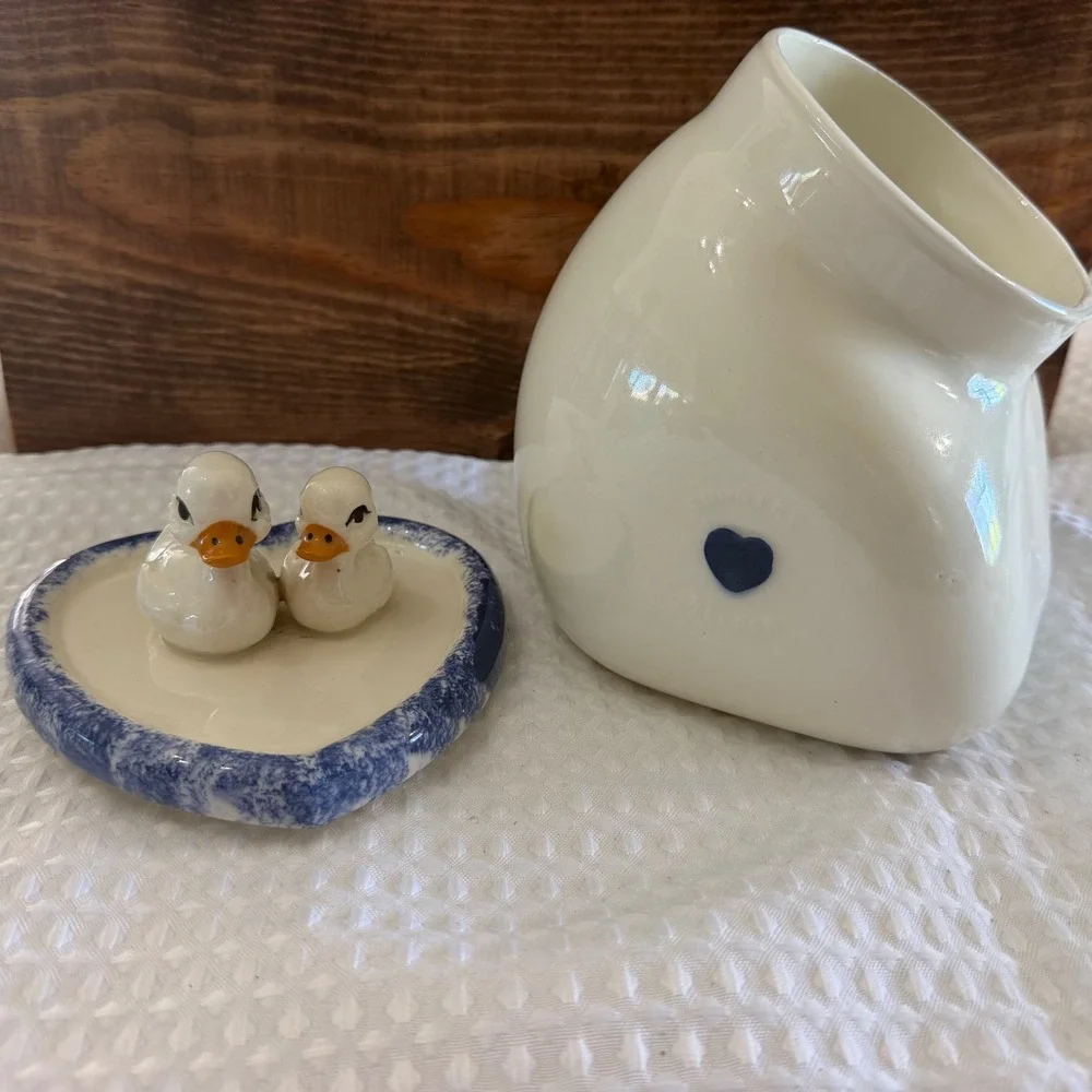 Country Heart Ceramic Duck Canister White Blue Heart Farmhouse CountryLiving Jar